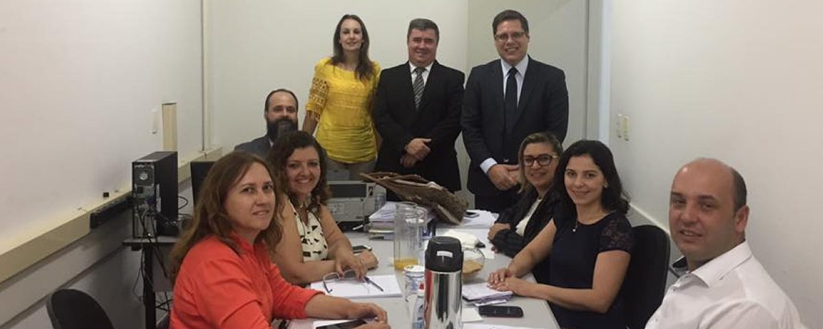 Você está visualizando atualmente Reunião da Comissão de Prerrogativas para solução dos problemas relativos ao atendimento e ao acesso dos advogados e da população ao posto do INSS em Guarulhos