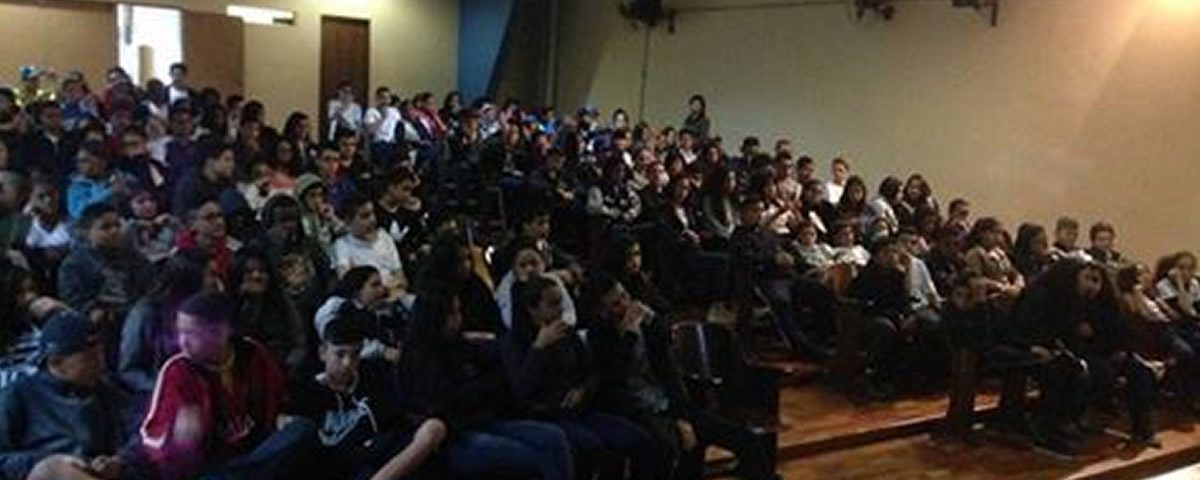 No momento, você está visualizando Palestra na Escola Estadual Conselheiro Crispiniano