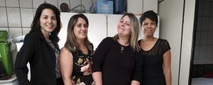 Leia mais sobre o artigo Comissão da Mulher Advogada e Comissão da Jovem Advocacia, visitaram a Casa de Passagem Feminina de Guarulhos “Dando um Tempo”