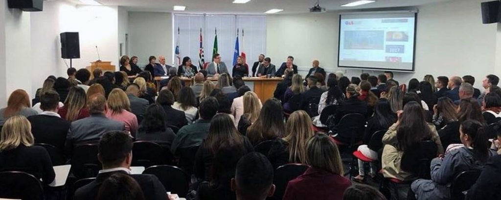 Leia mais sobre o artigo OAB Guarulhos sedia o 2º painel do VIII Circuito Jurídico de Guarulhos, com homenagem a Vice-Presidente, Drª Vianei Principato.