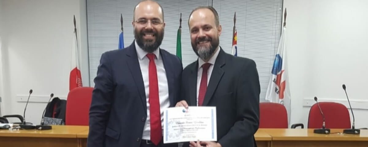 No momento, você está visualizando Presidente da OAB Guarulhos ministra aula inaugural na 13ª Edição da Escolinha da Advocacia