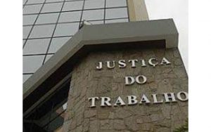 Leia mais sobre o artigo A Comissão de Direitos e Prerrogativas esteve no dia 27/11 no Fórum Trabalhista de Guarulhos